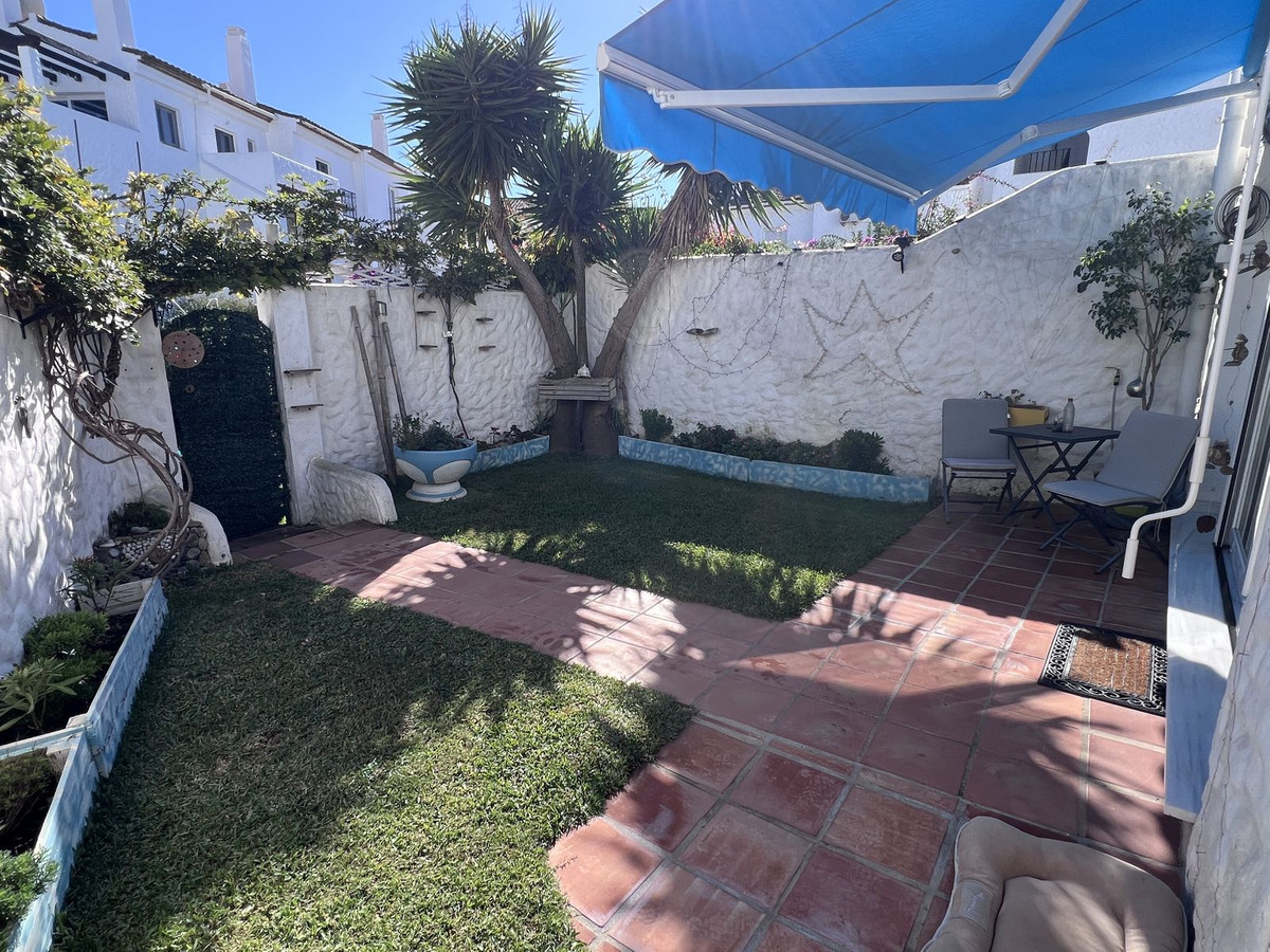 b3019872558e20c1e1ba659cf3e209e1 - 12