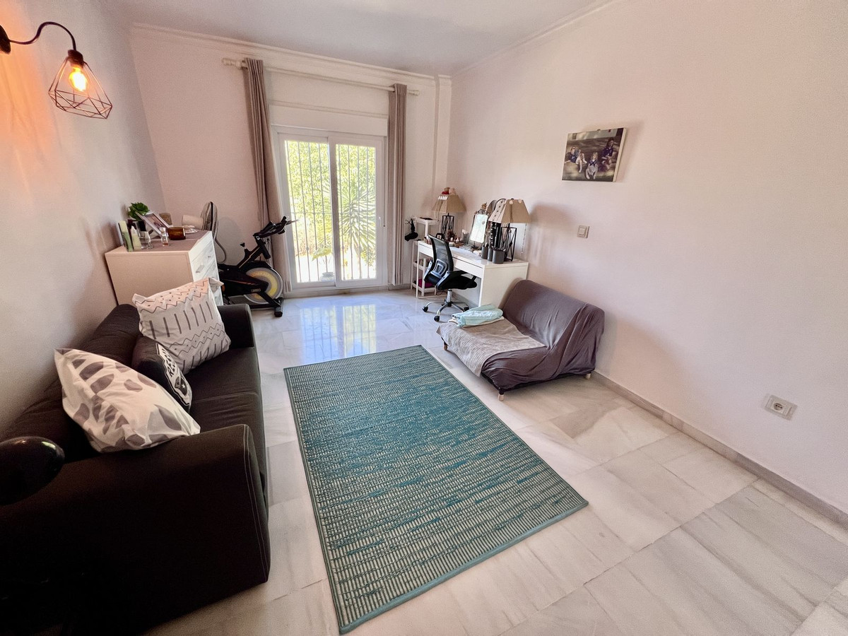 b3019872558e20c1e1ba659cf3e209e1 - 25