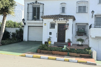 b3019872558e20c1e1ba659cf3e209e1 - 27