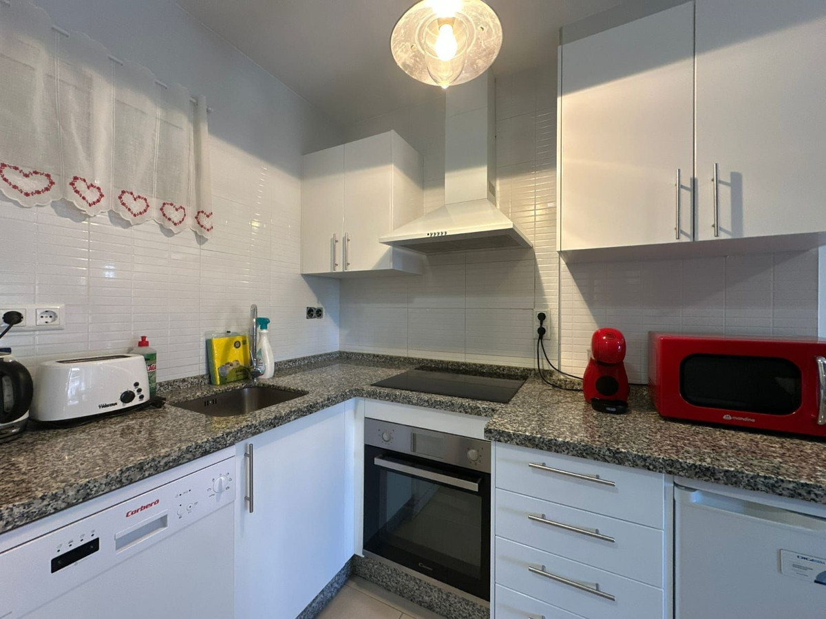 b32ce3ecdbc578a92e9dd79c861415c9 - 2