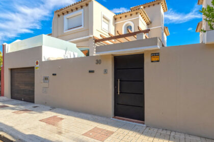 b36274f9ba26d634a34f6e0295d03f3a - 51