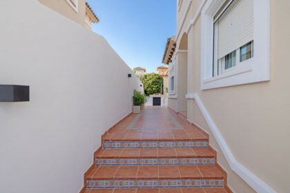 b36274f9ba26d634a34f6e0295d03f3a - 53