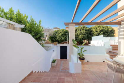 b36274f9ba26d634a34f6e0295d03f3a - 57