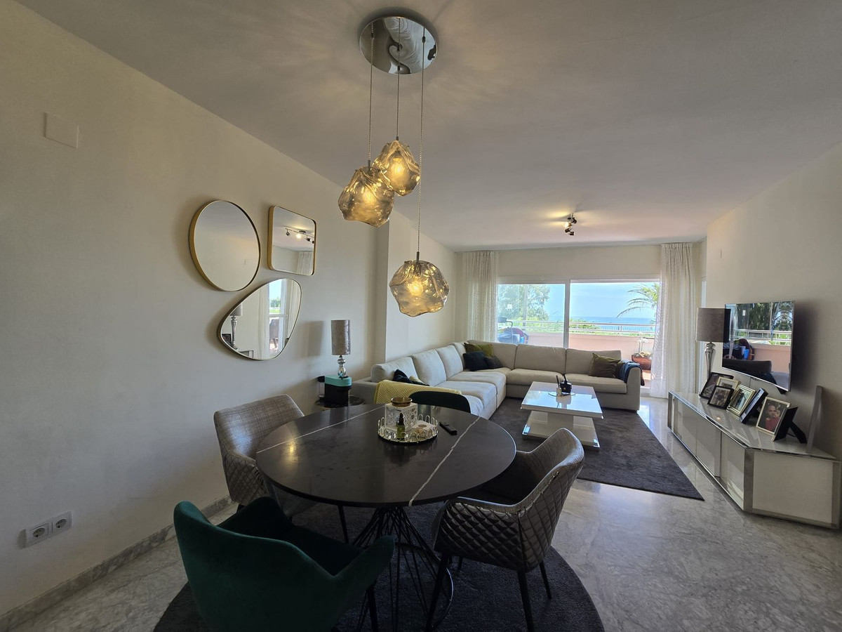 b3732bc38861bf69198ff82543f437ac - 16