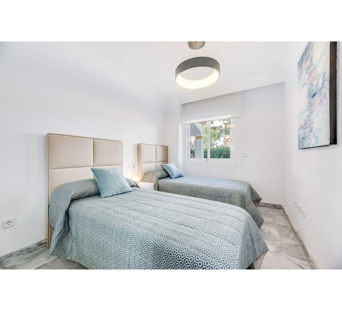 b3c3a833e1c8542d063130826187f1e4 - 11