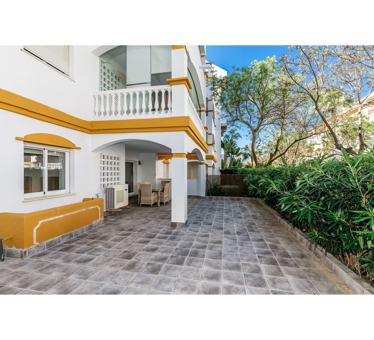 b3c3a833e1c8542d063130826187f1e4 - 4