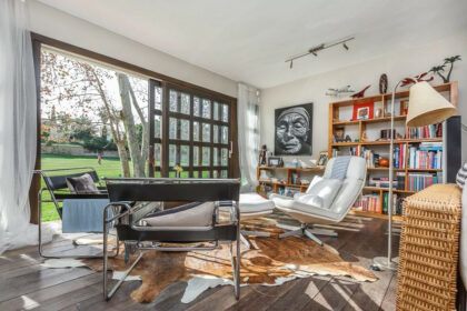 b424085e95515d5d09a77ee5aa01bd00 - 12