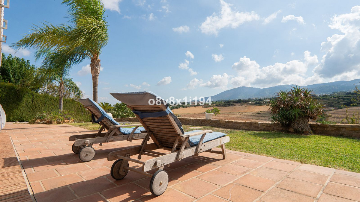 b4462de4faf6f106950c55c04e779fe7 - 23