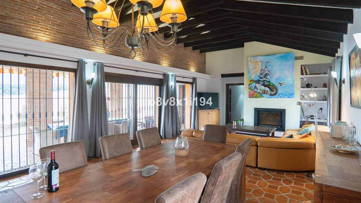 b4462de4faf6f106950c55c04e779fe7 - 4