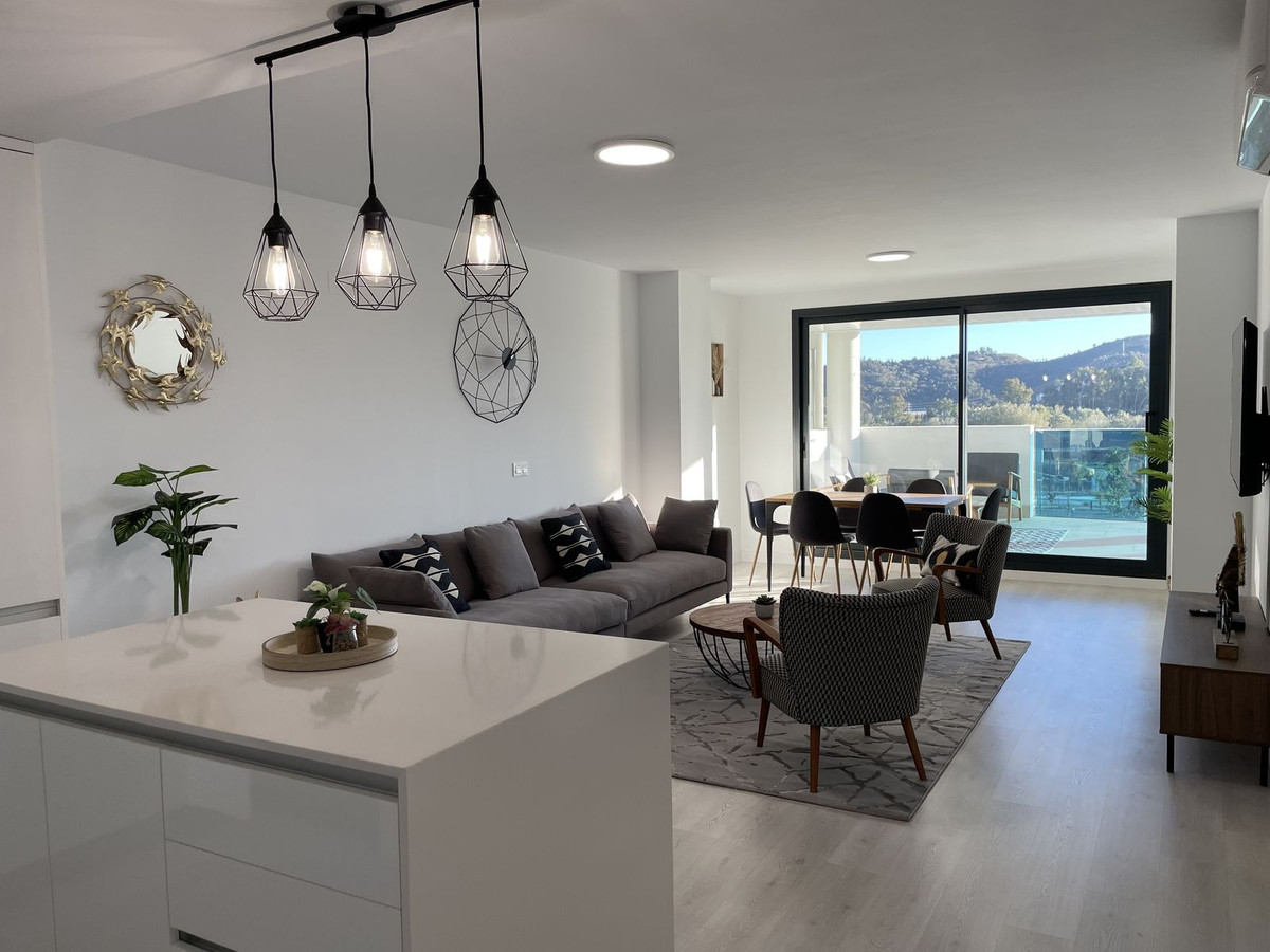 b44ff4e2d1063e047e837dd422c759a3 - 13