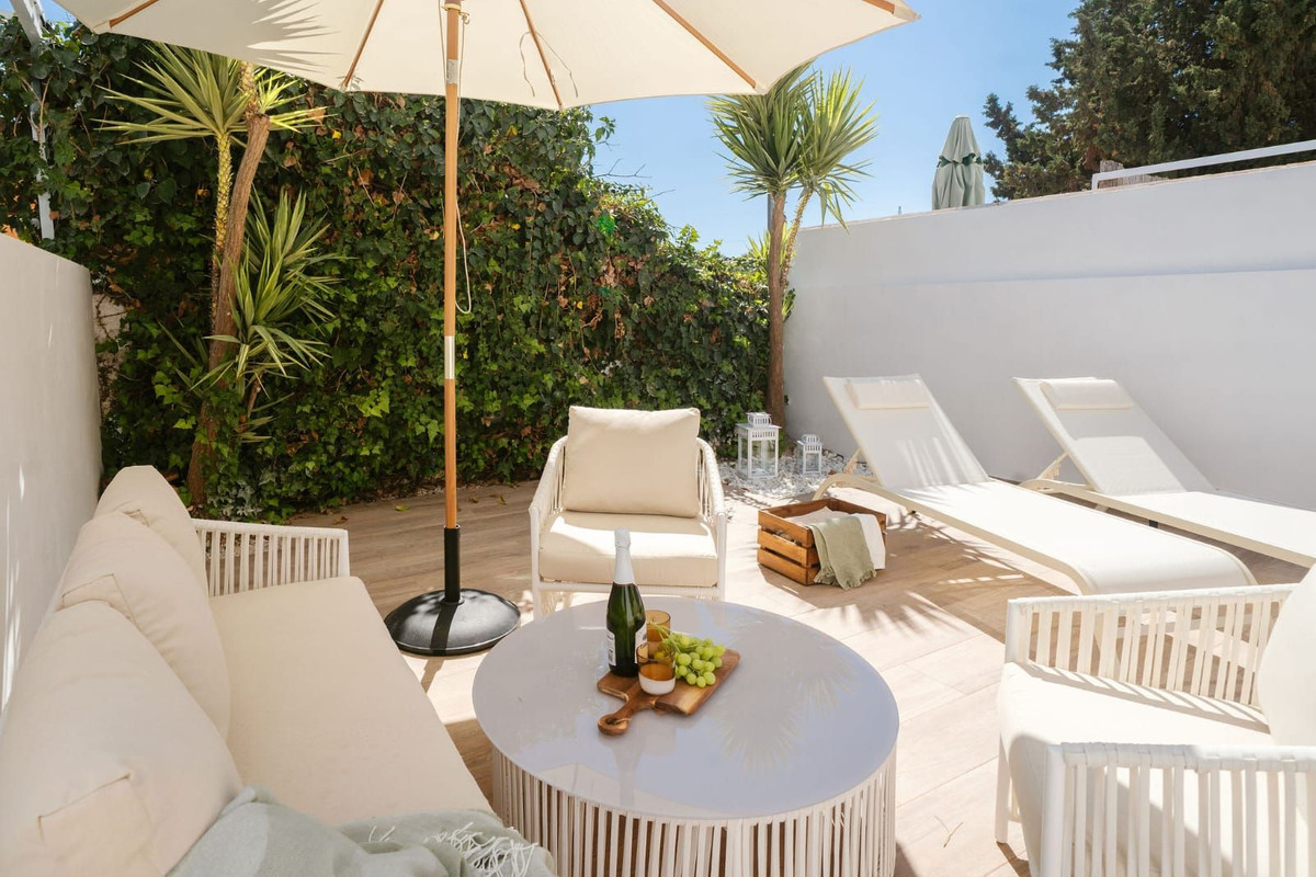 b4542d62847508e3aaf4e3cd78942815 - 15