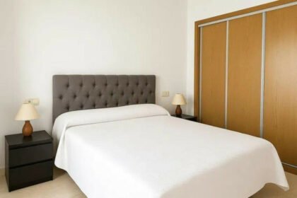 b479d7514d9fb16ff11bd96de0ee98cf - 17