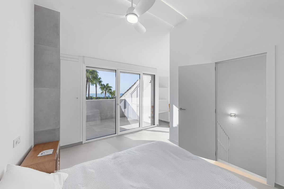 b48d547a07fb53fc868eafb0ddc47bf5 - 17