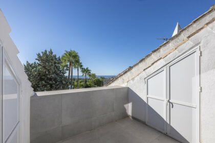 b48d547a07fb53fc868eafb0ddc47bf5 - 18