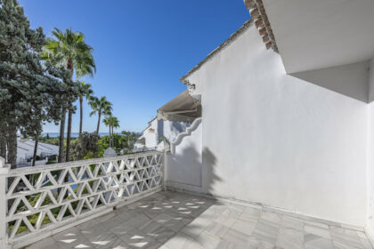 b48d547a07fb53fc868eafb0ddc47bf5 - 26