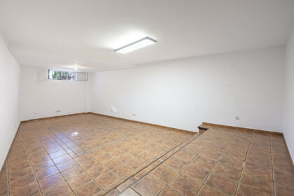 b48d547a07fb53fc868eafb0ddc47bf5 - 33