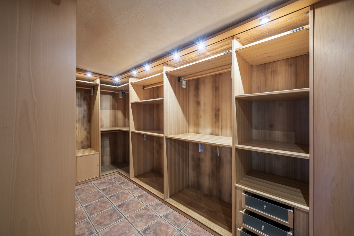 b48d547a07fb53fc868eafb0ddc47bf5 - 34