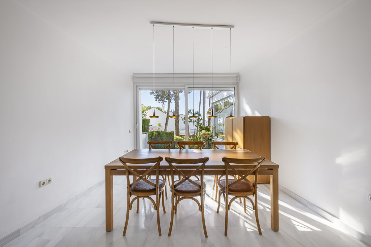 b48d547a07fb53fc868eafb0ddc47bf5 - 9