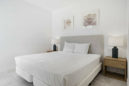 b495dd00644ee227bd6b43da77f8956a - 14