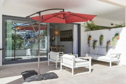 b495dd00644ee227bd6b43da77f8956a - 9