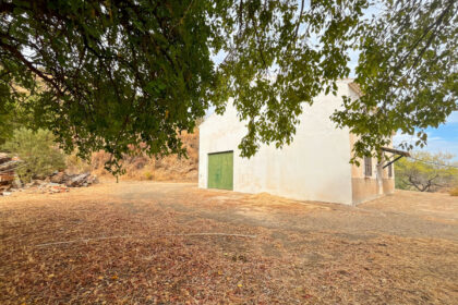 b4a159f4d9b93e2ecafec5e8b7ccee51 - 12