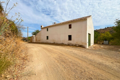 b4a159f4d9b93e2ecafec5e8b7ccee51 - 25