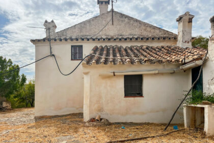 b4a159f4d9b93e2ecafec5e8b7ccee51 - 7