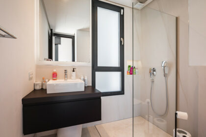 b56efa239ba2127eff5592632f679910 - 23