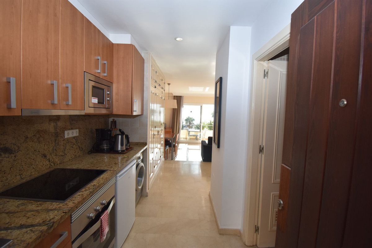 b5b86aa3b6feaf8cdf400e220dbe57b7 - 11