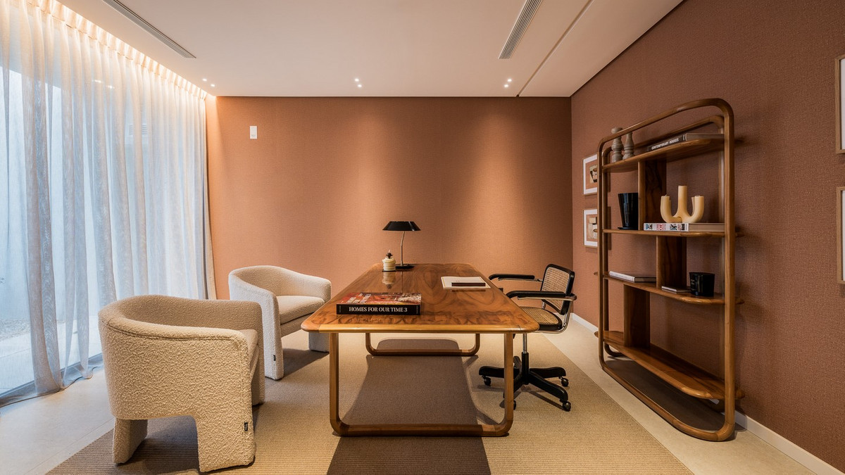 b697833487792c60229398628871d1af - 21