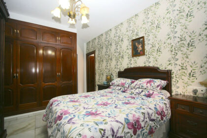 b6af5044a6a4049c2aba857c4e59af0a - 15