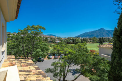 b712809718bafac489a2fb17d0838e18 - 15