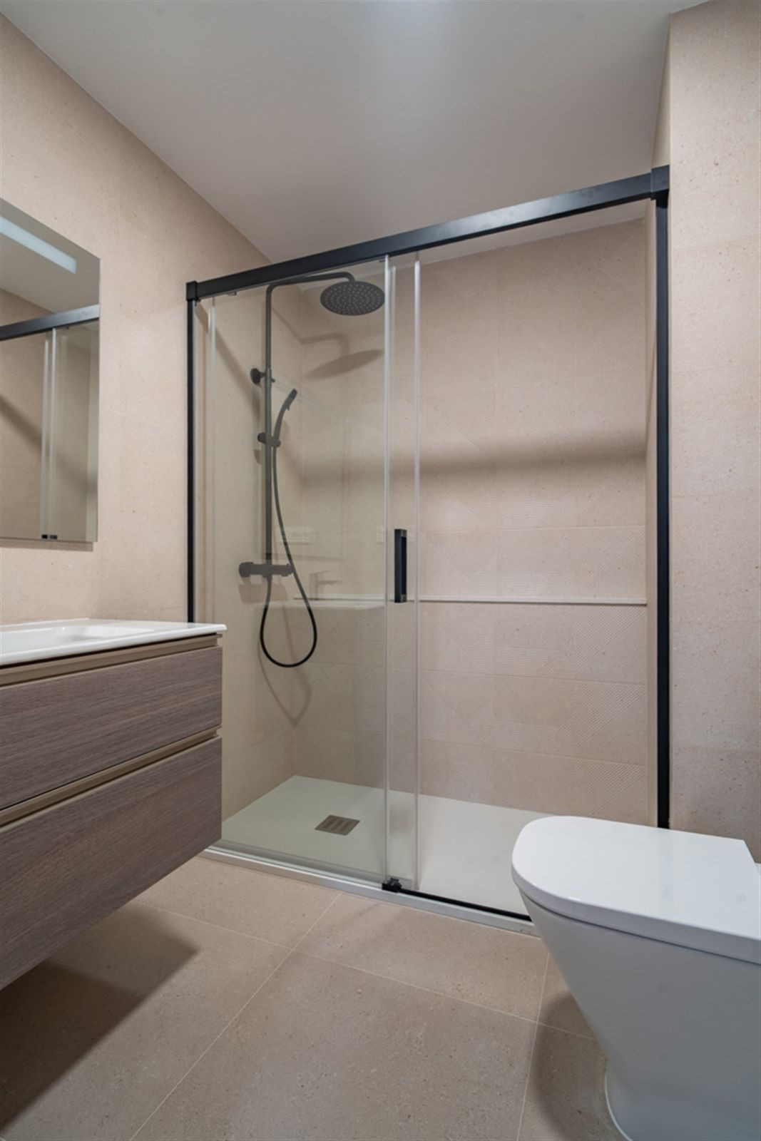 b78ce3e73f1a291606da7cd51a0f96b2 - 11