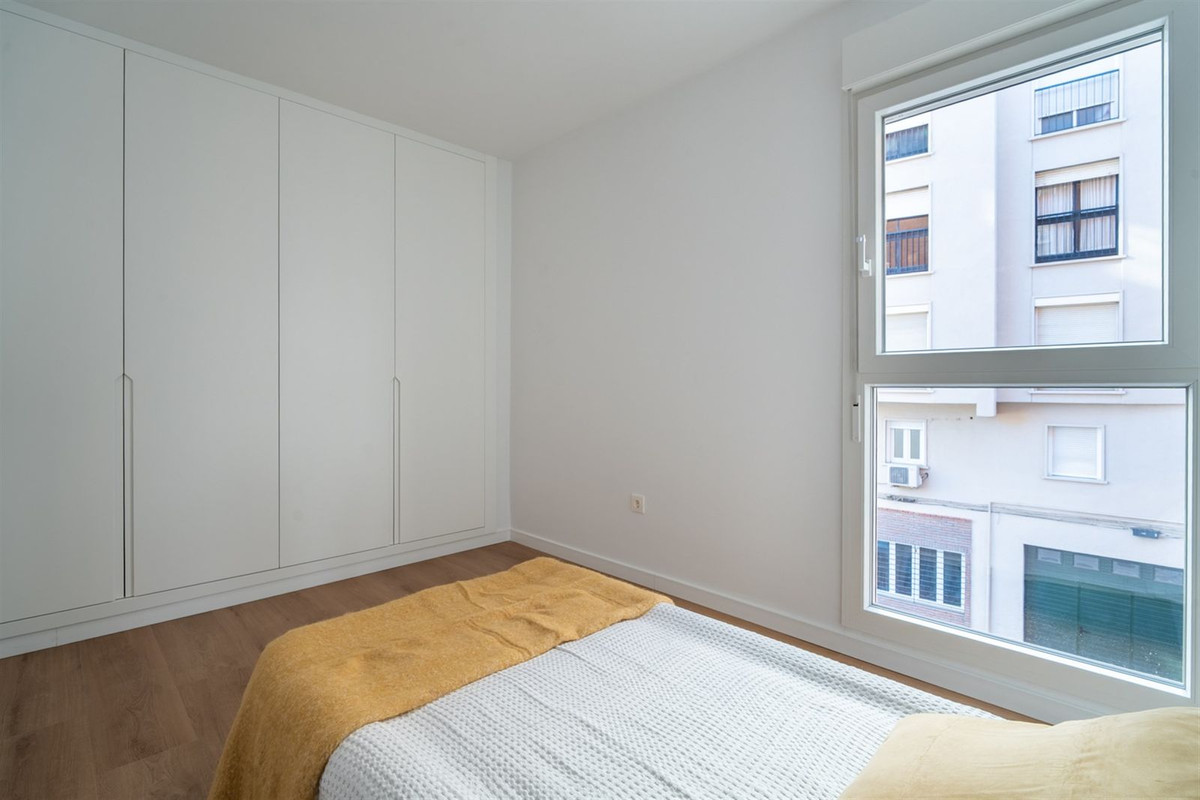 b78ce3e73f1a291606da7cd51a0f96b2 - 12