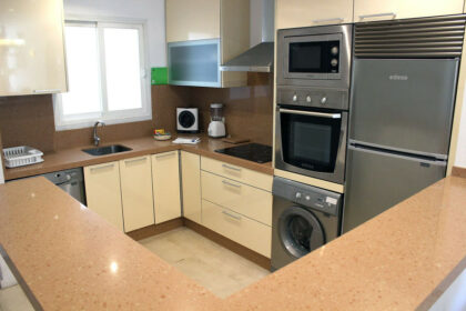 b82704c55e6ce16dc5d6f8396321d0ef - 5