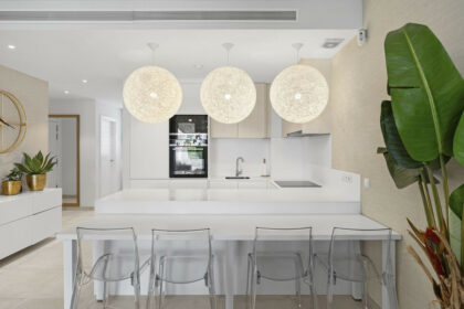 b838990abc1805fcbce56ce374db2961 - 13