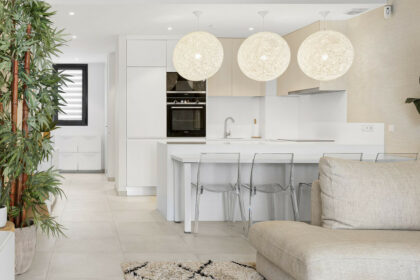 b838990abc1805fcbce56ce374db2961 - 14