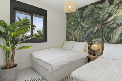 b838990abc1805fcbce56ce374db2961 - 23