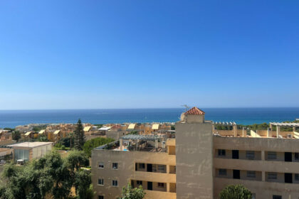 b896ac9f25b14ea6e59150239a58a1c4 - 1