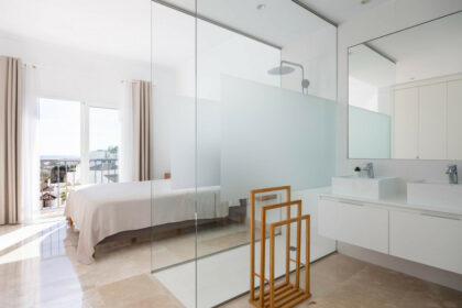 b8a075708a9ea07f570fc34a8c9be2bd - 11