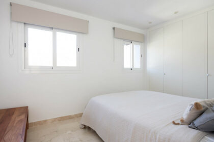 b8a075708a9ea07f570fc34a8c9be2bd - 18