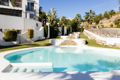 b8a075708a9ea07f570fc34a8c9be2bd - 26