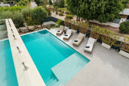 b8a31ffbd6efb7ef41dc794f24e5344d - 33