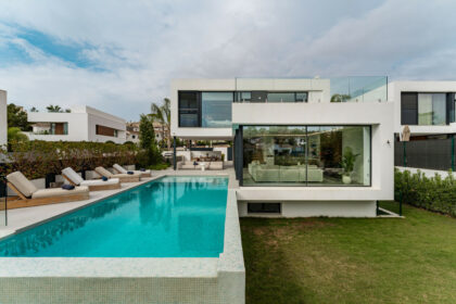 b8a31ffbd6efb7ef41dc794f24e5344d - 34