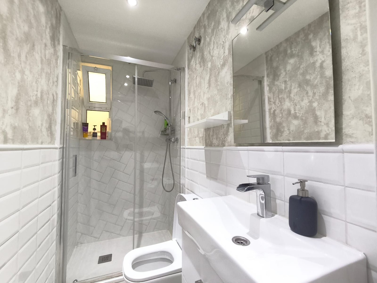 b8b6aa0b0d5016159df56ba60a9c3d16 - 6