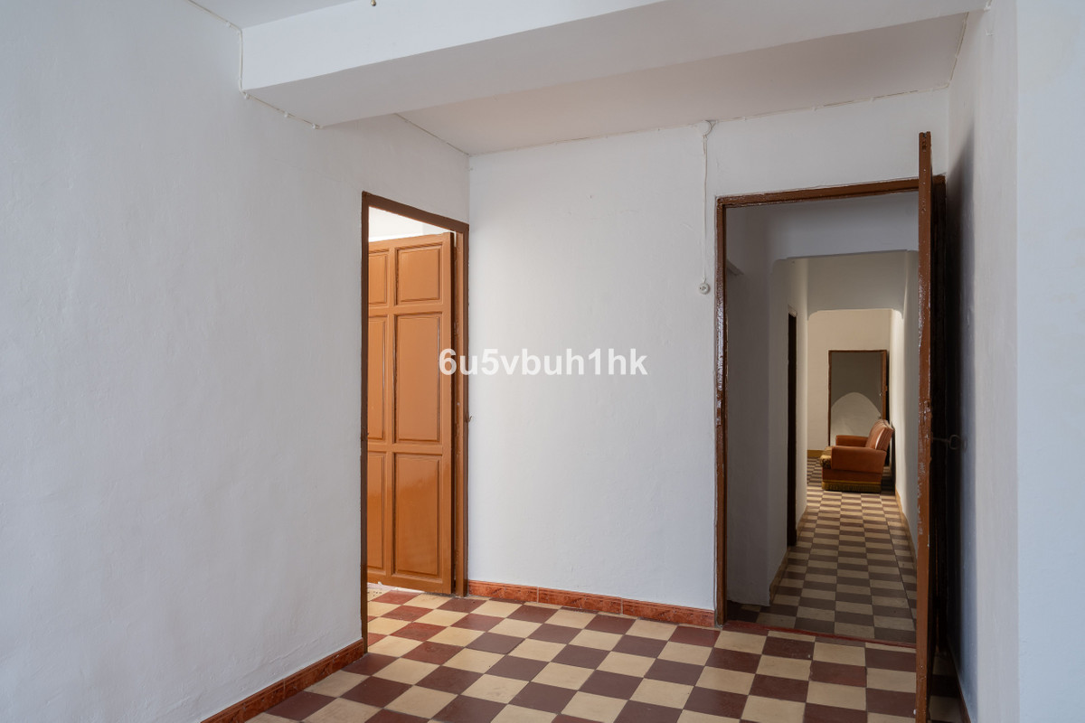 b941f726b2e15ebea4fcdd94e2e352bf - 14