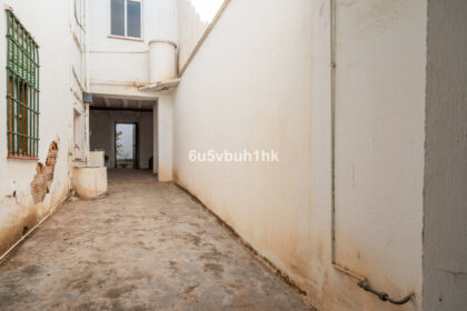 b941f726b2e15ebea4fcdd94e2e352bf - 23