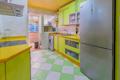 b9527fbc0ab013803e98753d9d01cfde - 10