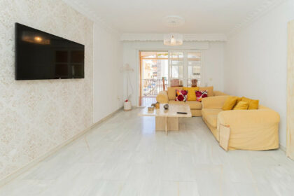 b9527fbc0ab013803e98753d9d01cfde - 2