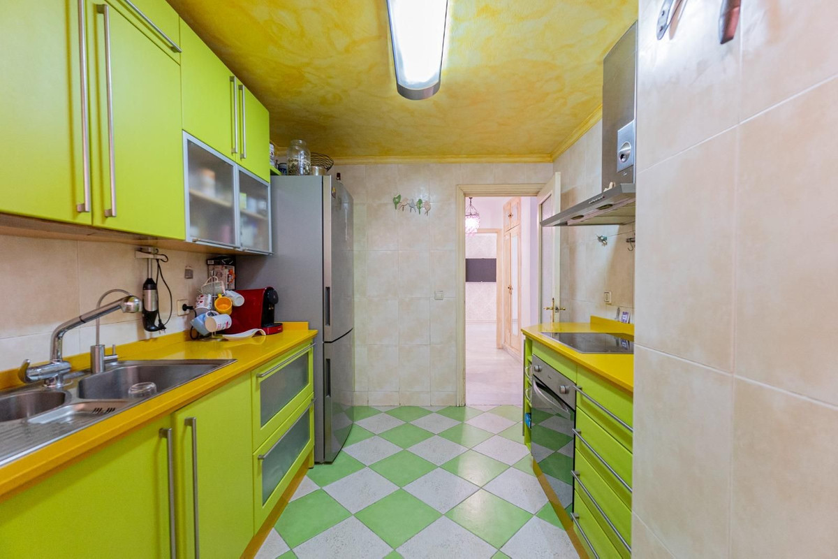 b9527fbc0ab013803e98753d9d01cfde - 9